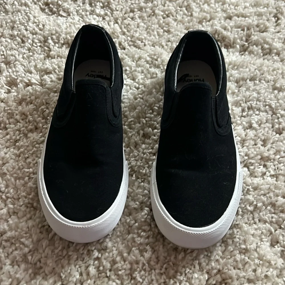 Hurley Black Slip Ons
